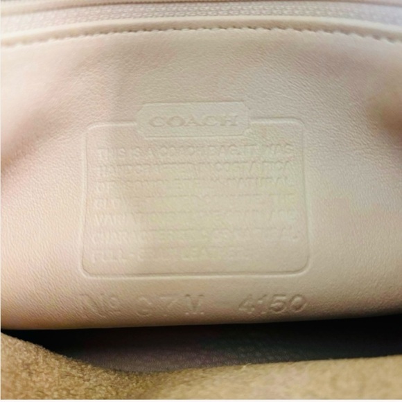 Coach Vintage Fletcher Ivory Leather Crossbody - Picture 10 of 14